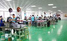 圣元變壓器車(chē)間一角