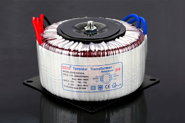 圣元環(huán)形變壓器內(nèi)置溫控保護(hù)器